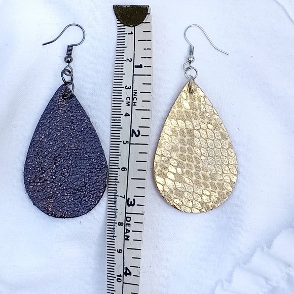 2 pair Fashion faux leather Earrings - Picture 10 of 10